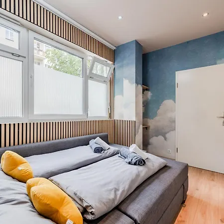 Heavenly Flat In Self Check In Apartman *