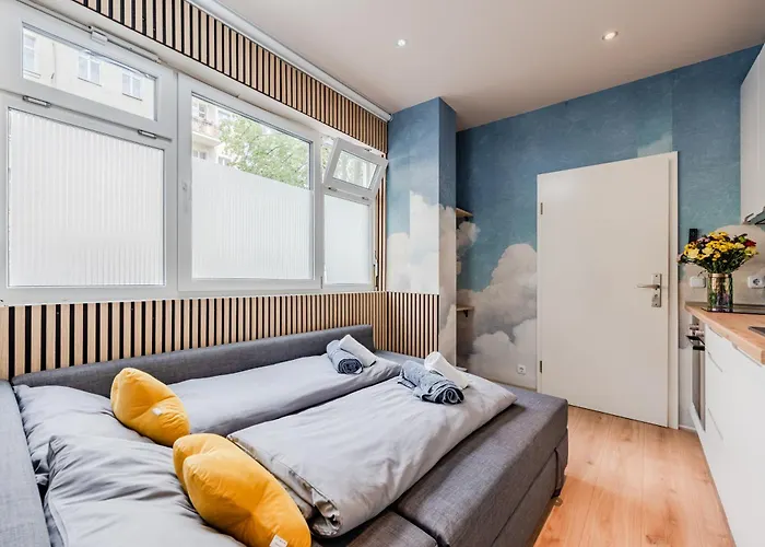 Himmlisches Apartment Am Mauerpark Апартаменты *